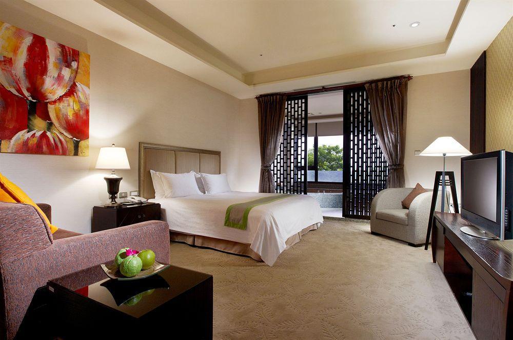Spring Hill Resort Tianliao Exterior foto